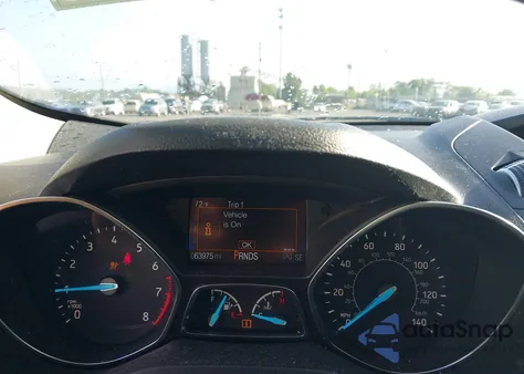 2018 Ford Escape Se z USA, uszkodzony, nr VIN 1FMCU9GD1JUB35766